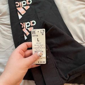 Black Adidas leggings